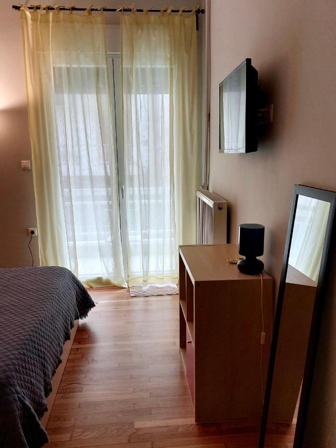 Christina-Anna Athens City Center Walking Distance To Everywhere And Acropolis, In One Of The Most Favorable Locations By National Gardens And Zoo, Hellenic Parliament In Syntagma And Stylish Exquisite Kolonaki Cozy Renovated Apartment Exterior foto